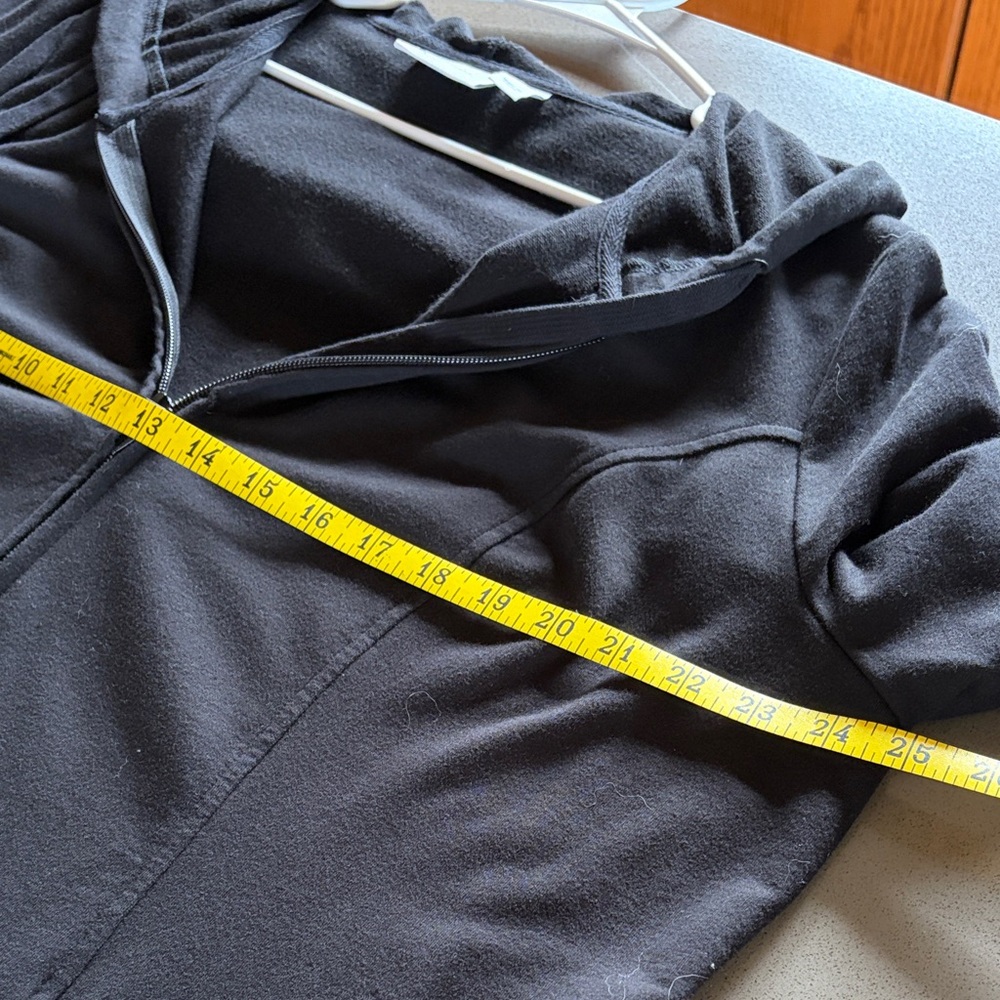 Denim&Co Black Zip Tunic Hoodie - Picture 4 of 7